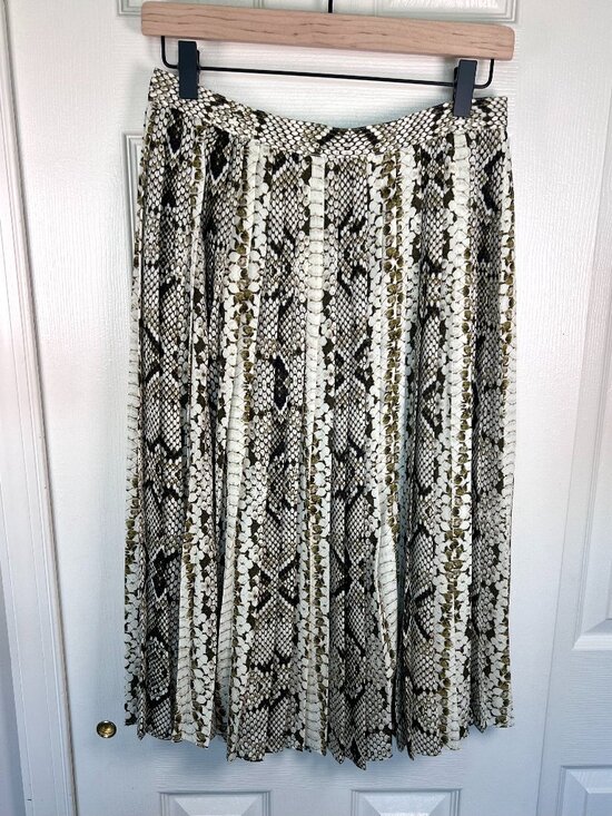 J. Crew Dresses & Skirts - J.Crew Snake Skin Midi Pleated A-Line Skirt Size 4